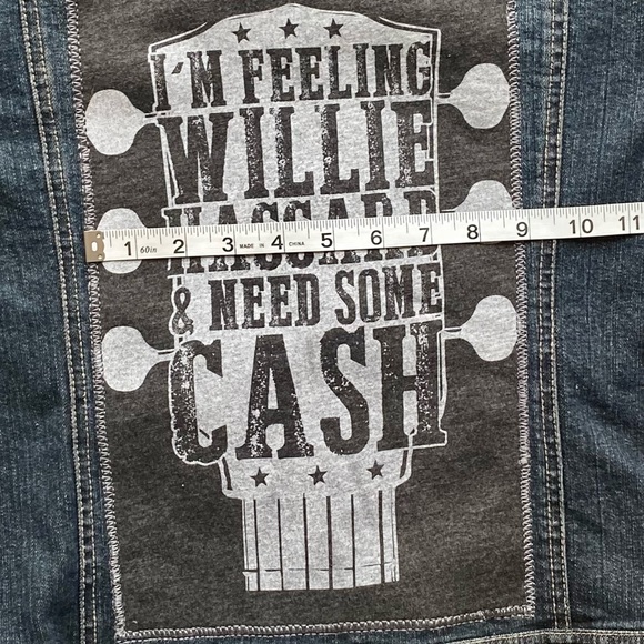 Custom Upcycled Lee Brand Denim Jacket W/ Embroidered Country Music Guitar Patch - Picture 15 of 16